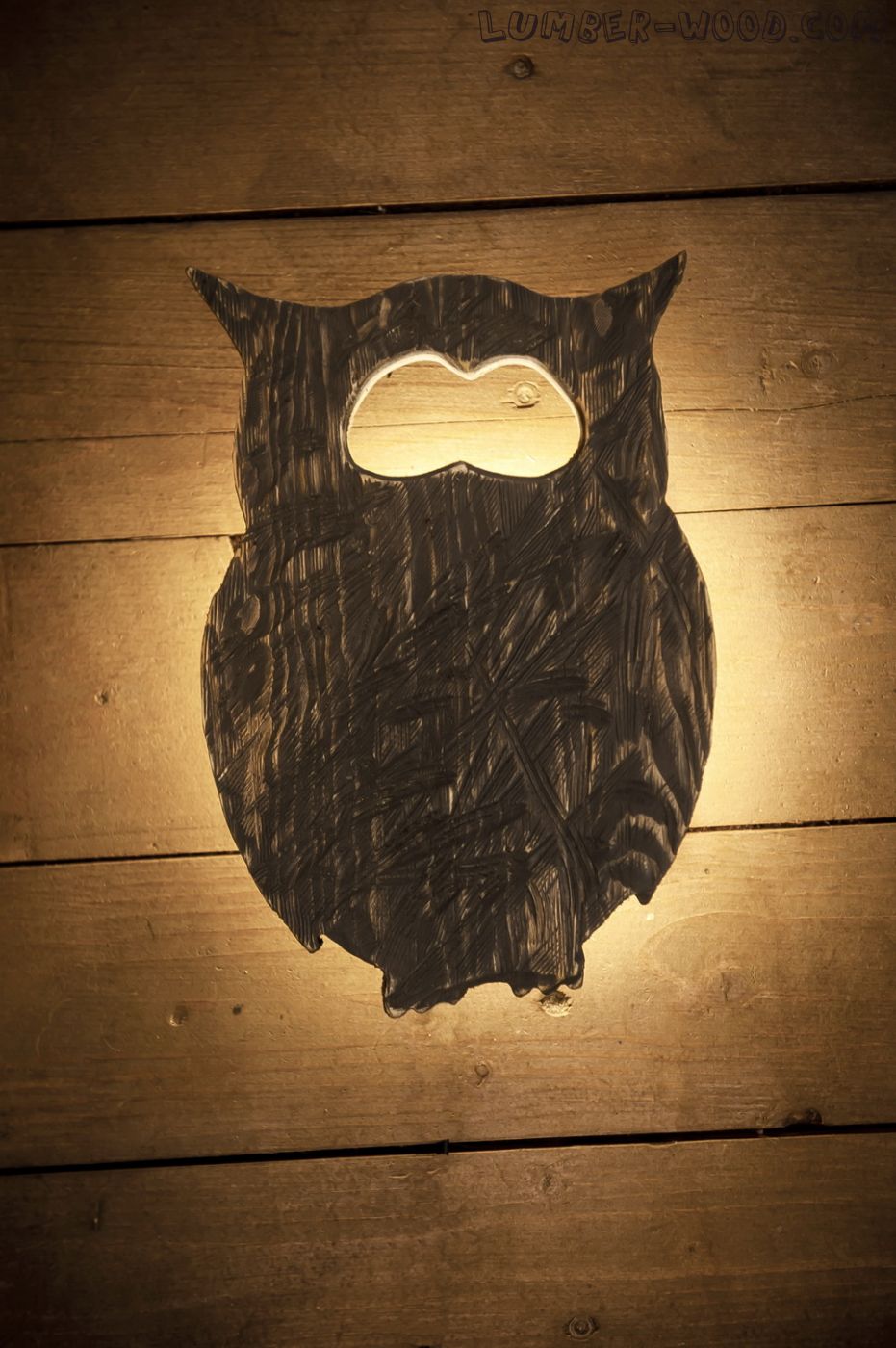 Сова. Настенный светильник из бука. арт. 7008