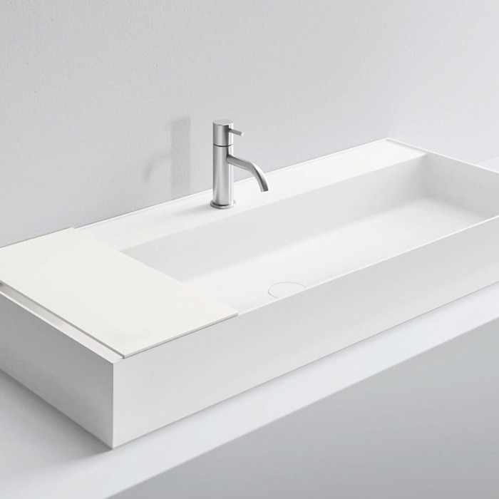 Изображение Раковина накладная NOORTH Milldue edition MAN 108 108,4х47,2х12 см из CRISTALPLANT с 1 отв для смесителя, цвет белый матовый