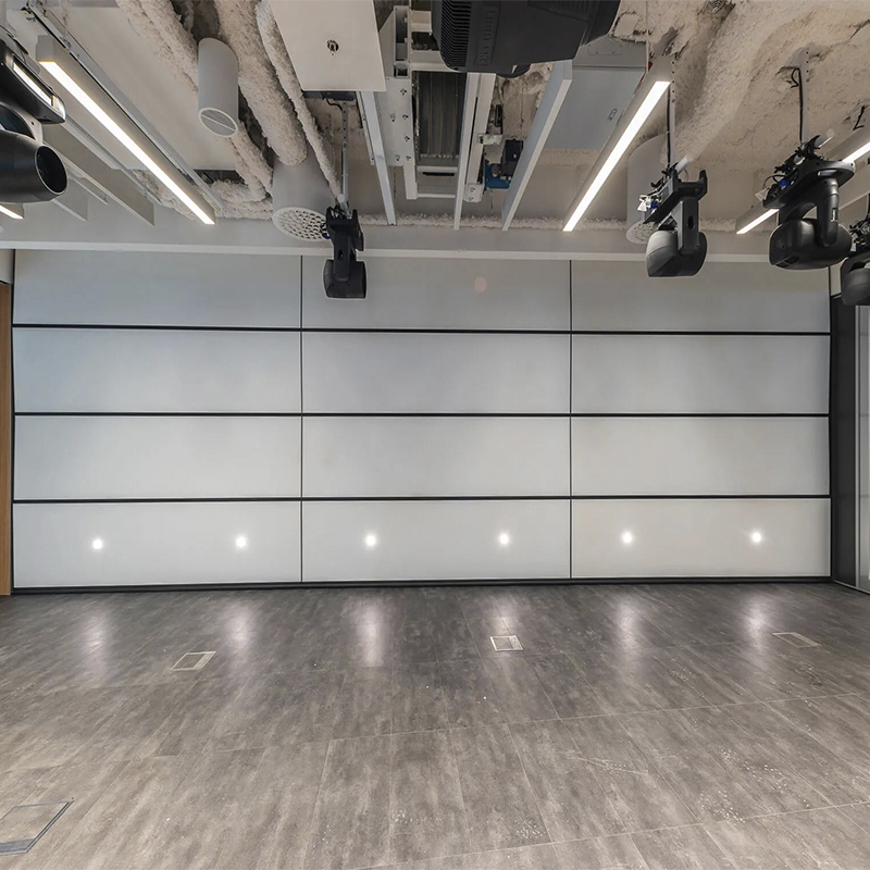 Автоматическая выдвижная перегородка с вертикальным подъемом Smart Up