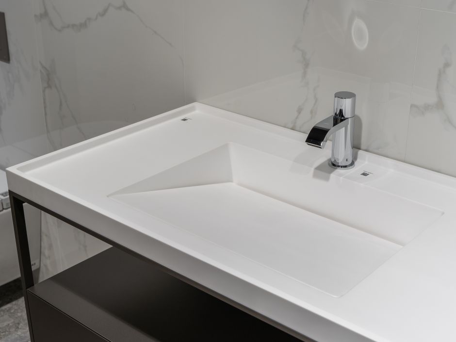 Мебельный комблект Milldue Fjord с открытыми элементами ФОТО