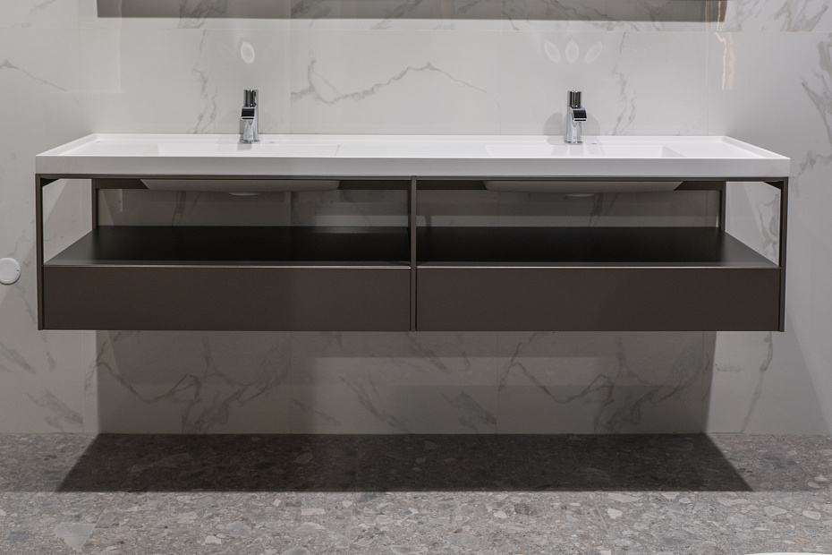 Мебельный комблект Milldue Fjord с открытыми элементами ФОТО