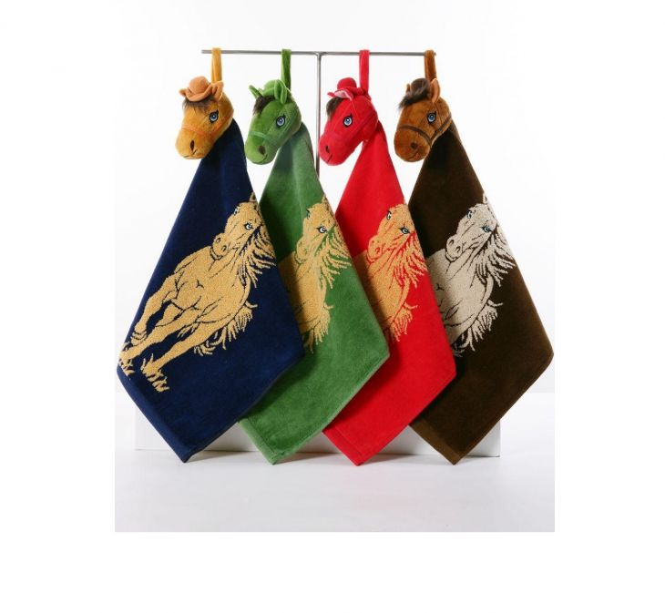 Полотенце 2026 Лошадка в шляпке 34x35