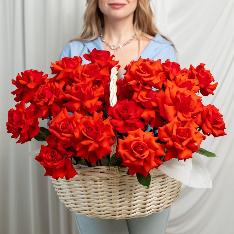 25 Французская роза (Нина) в корзине размер L (40/37)