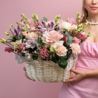 Корзина с цветами размер М