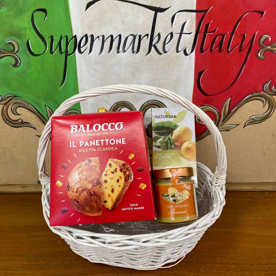 Сладкий корпоративный подарок с панеттоне