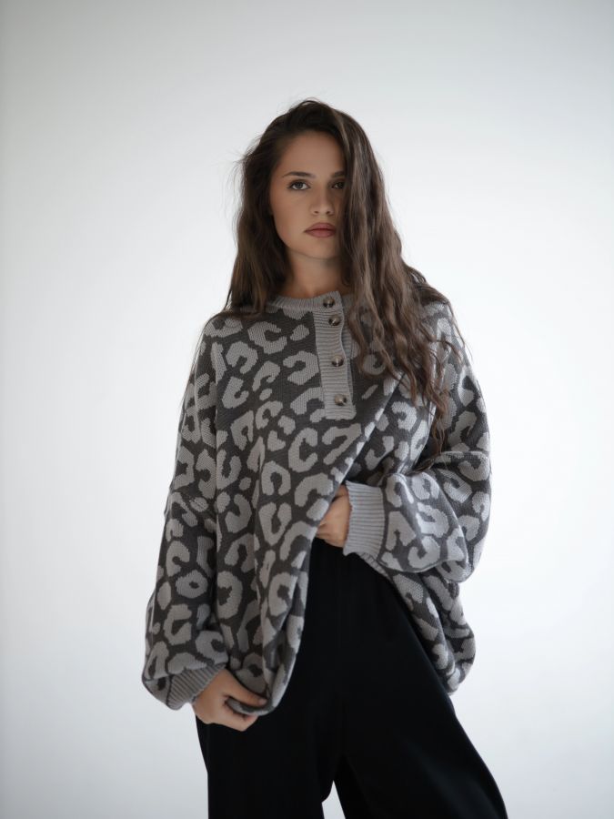 Свитер леопард