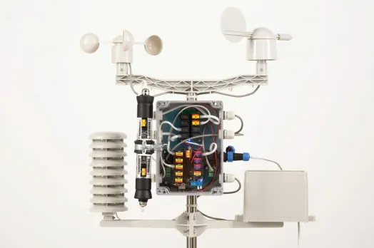 Образовательный набор «Школьная метеостанция ЙоТик М2» (Цифровая метеорология)
