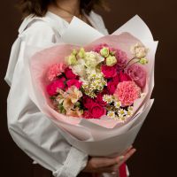 Сборный букет полевой