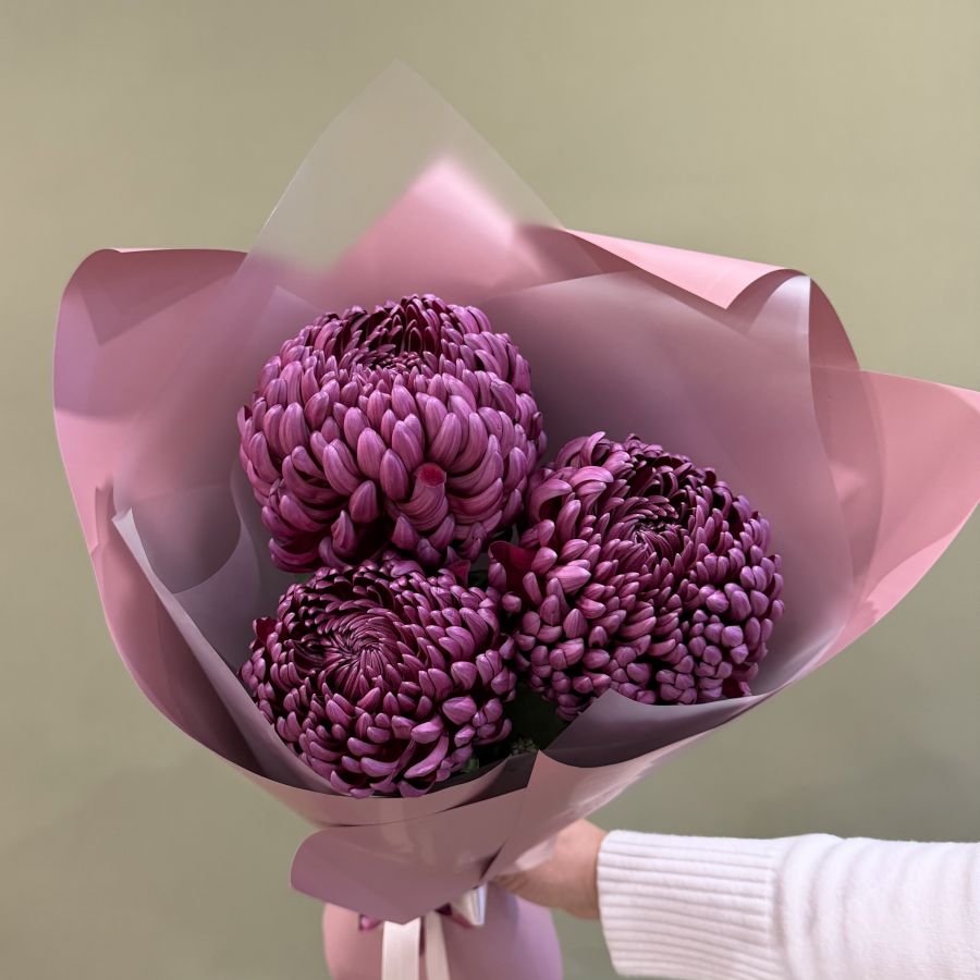 Букет из хризантем Бигуди