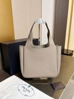 Сумка Prada Premium Сумка Prada Premium