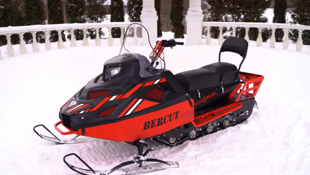 Миниснегоход Бурлак Беркут ЛОНГ 27 л.с.