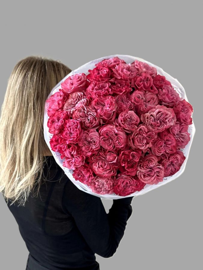 Букет пионовидных розовых роз "Мечты о Париже"