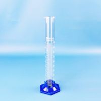 Цилиндр мерный Labdevices 3-100-2, 100 мл, с пластиковым основанием, с носиком, градуированный