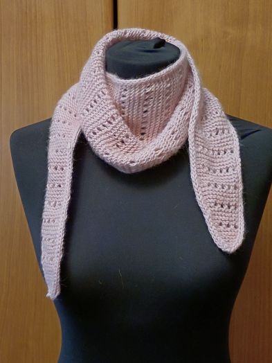 Нежный Вязаный Бактус "Розовая Пудра" – Уют и Стиль