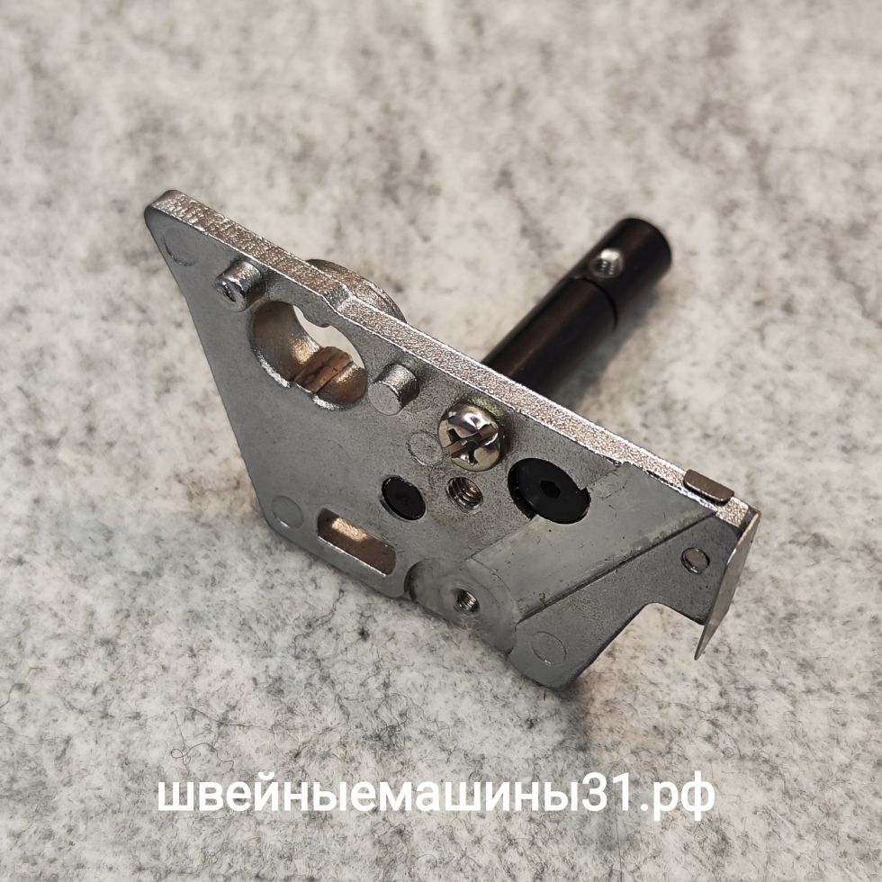 Держатель нижнего ножа Juki MO 735, MO 75, PE 1500; Bernina 1300 MDC и др.     Цена 930 руб.