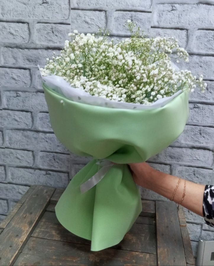 Моно из гипсофилы