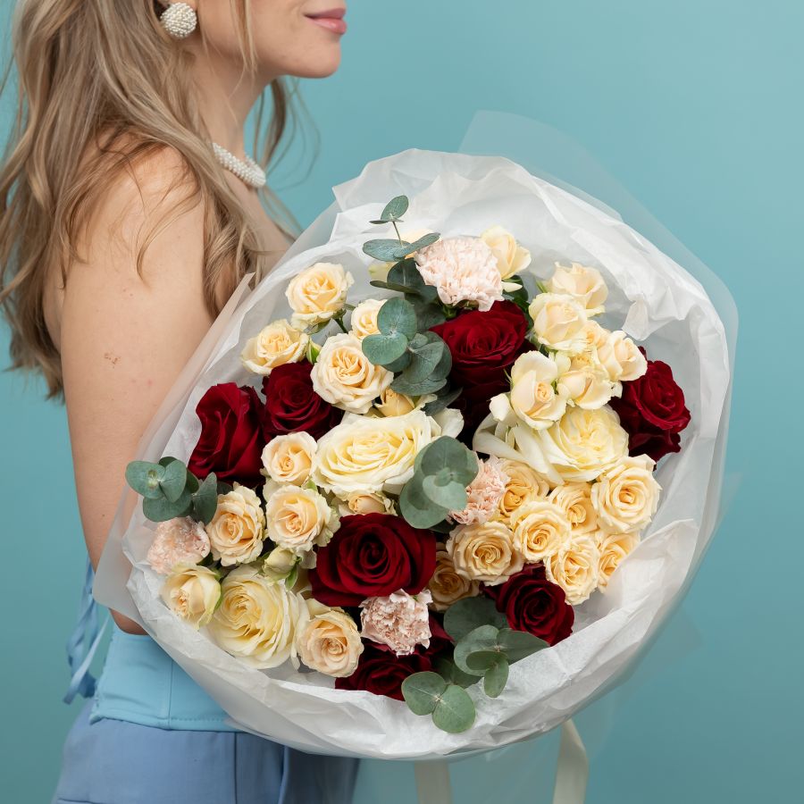 Сборный букет «Контраст»