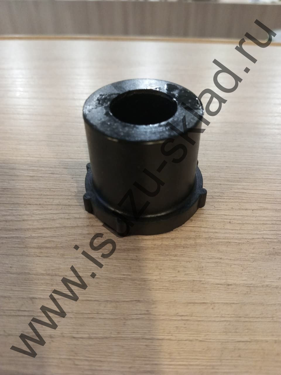 Втулка рессоры передней рессора без металл втулки nmr85 40x22x45