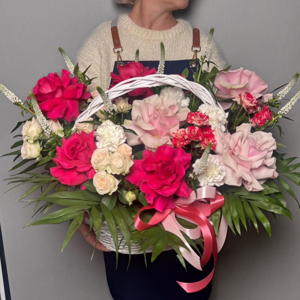 Корзина «Розовая симфония» 