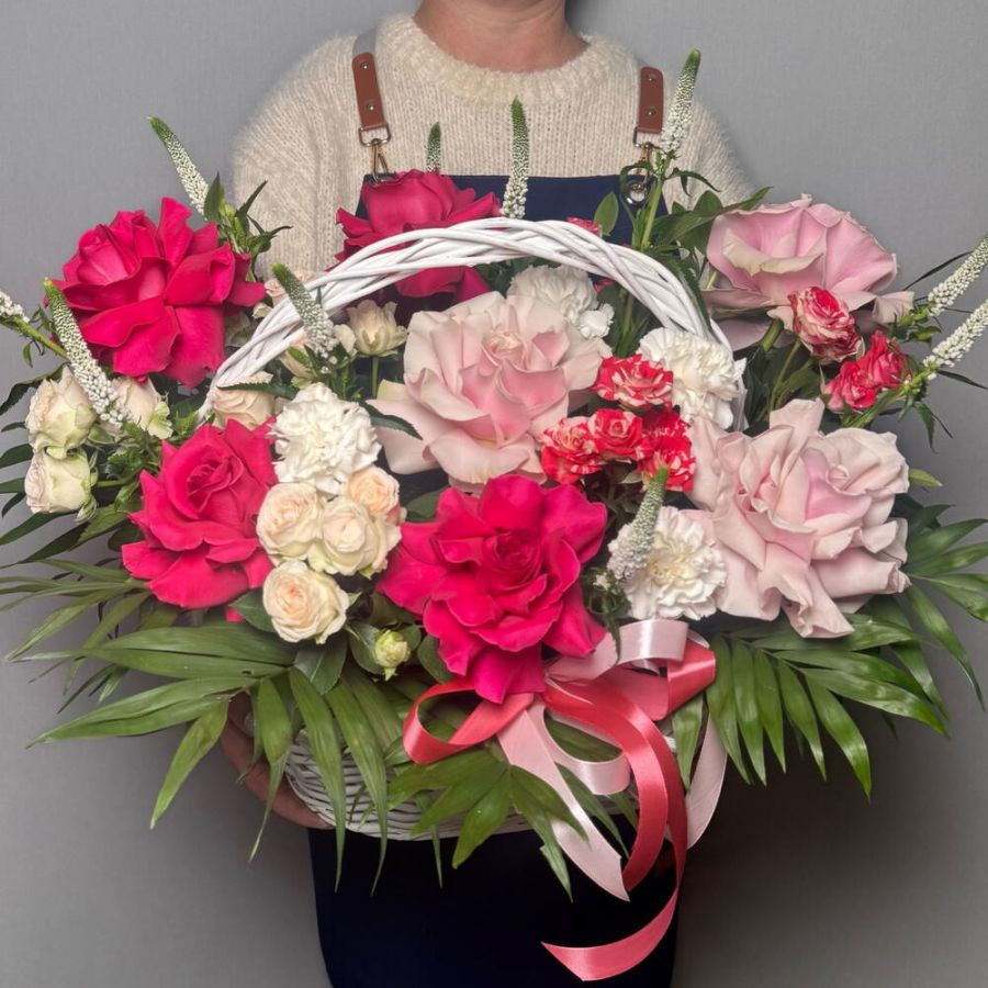 Корзина «Розовая симфония» 