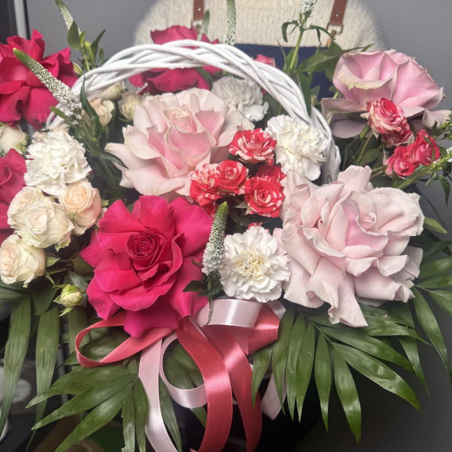 Корзина «Розовая симфония» 