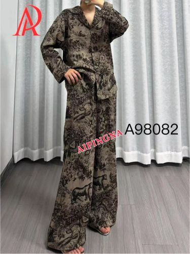 Пижама хлопок с брюками  AIPINGNA 98082 (коричневый)