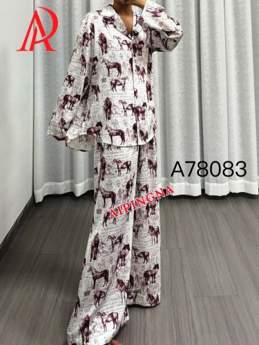 Пижама шелк с брюками  AIPINGNA 78083 (бело-коричневый-лошади)
