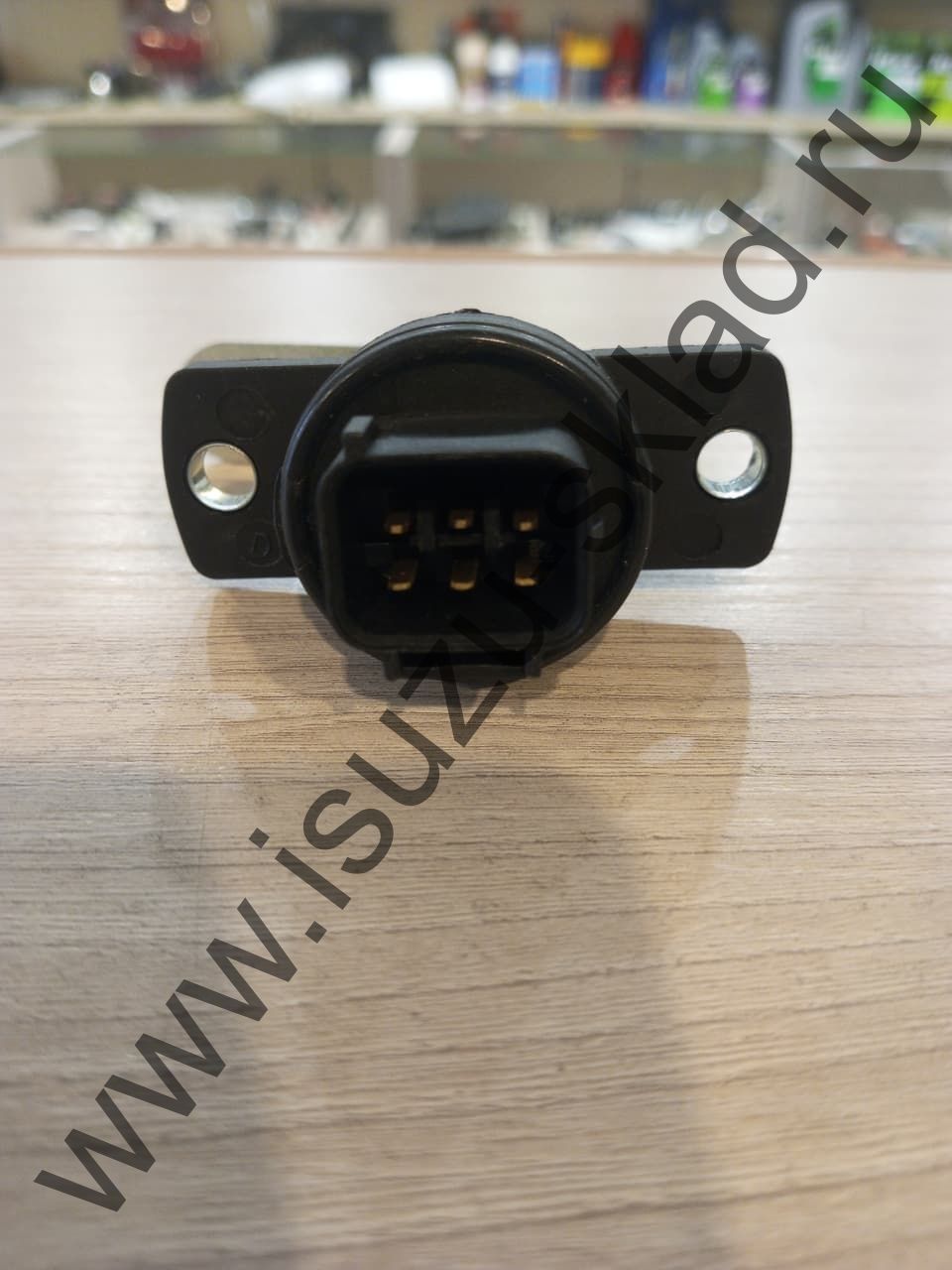 Датчик педали газа npr75/nqr90/fsr34/90/fvr34/cyz51/52