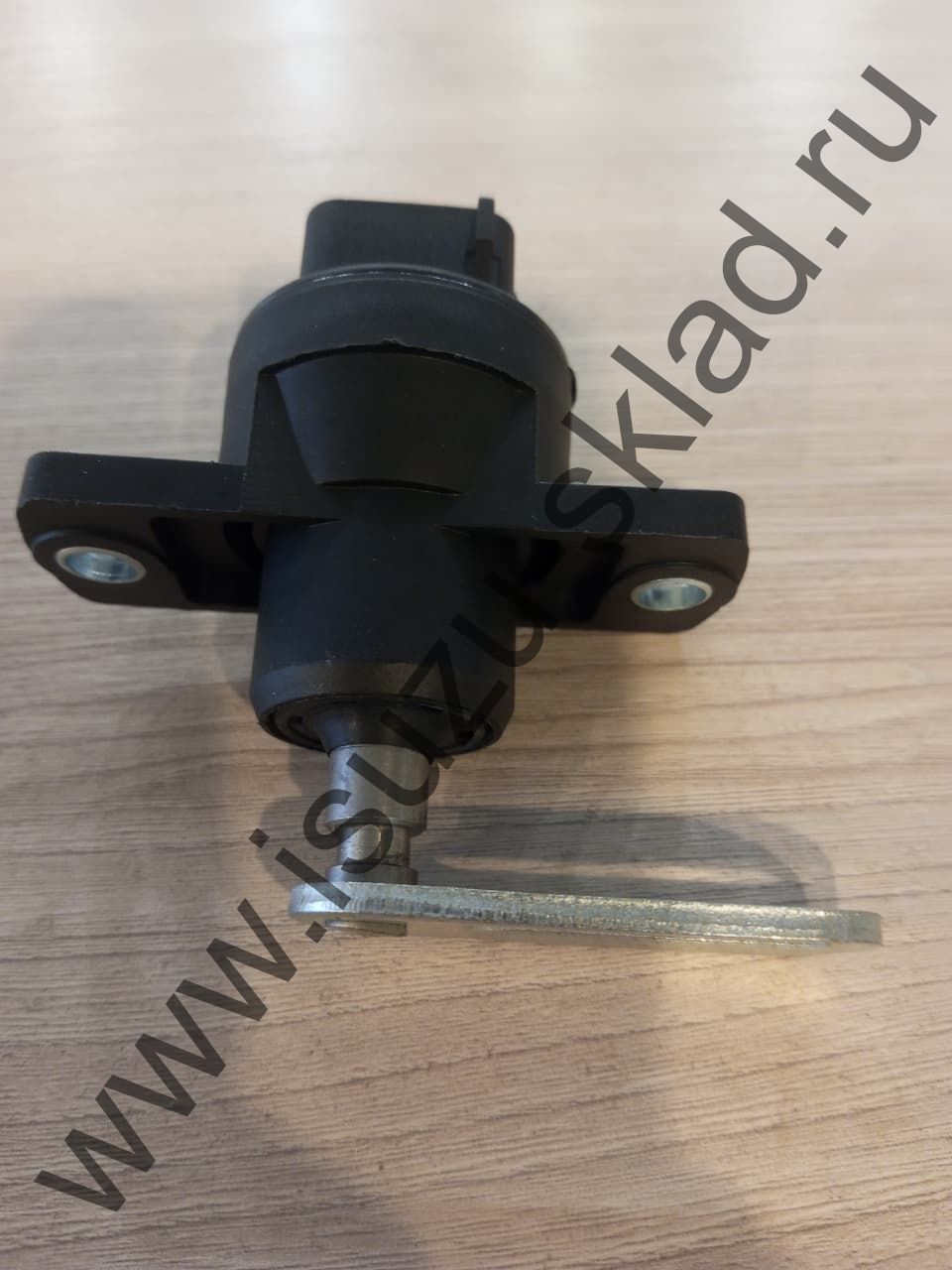 Датчик педали газа npr75/nqr90/fsr34/90/fvr34/cyz51/52