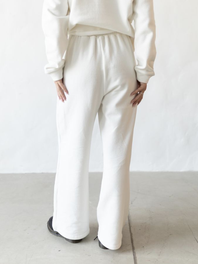 Брюки из конопли молочные с начесом