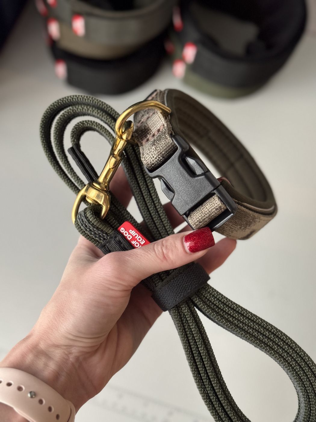 Комплект ошейник FASTLOCK + поводок VOLUMETRIC