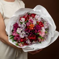 Букет из 25 альстромерий