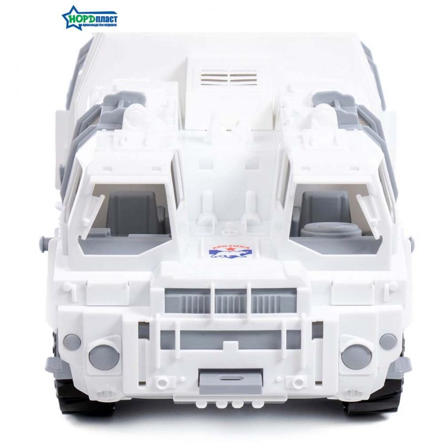 Военный тягач "Арктика" с кунгом