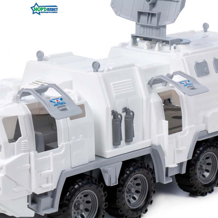 Военный тягач "Арктика" с кунгом