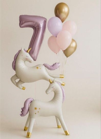 Сет Единороги 2026 из шаров с гелием и воздухом