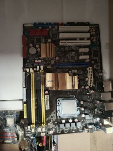 Плата материнская LGA775 GigaByte GA-8I945GZME-RH ATX