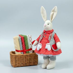 Набор Зайц Девочка в красно-сером