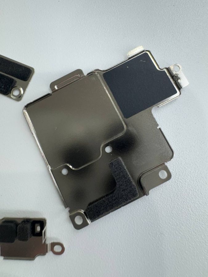 Apple iPhone 11 Pro Max набор металлических пластин оригинал с разбора (снятый)