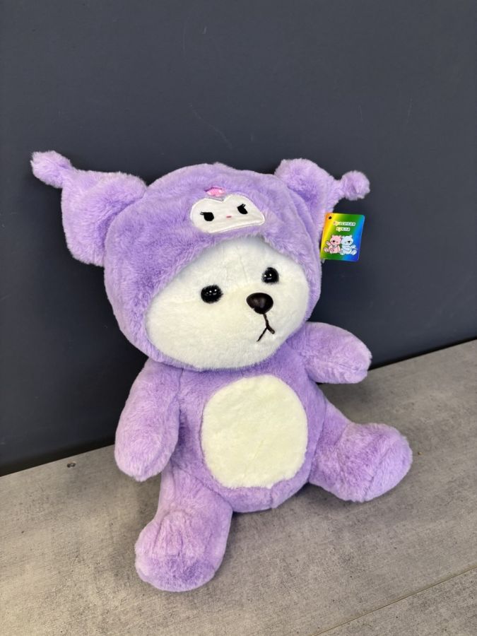 медвежонок в костюме