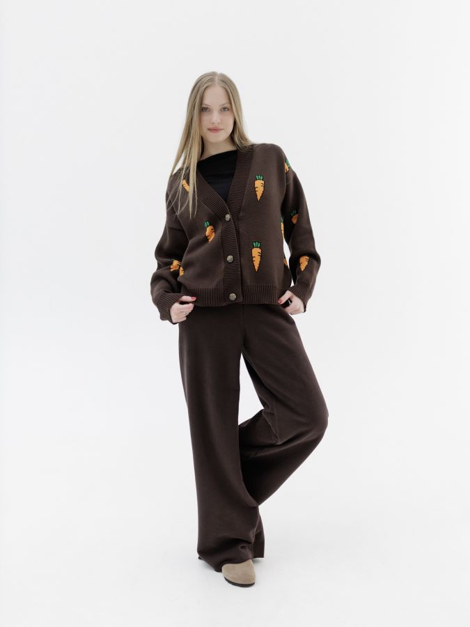 Кардиган с морковками шоколад