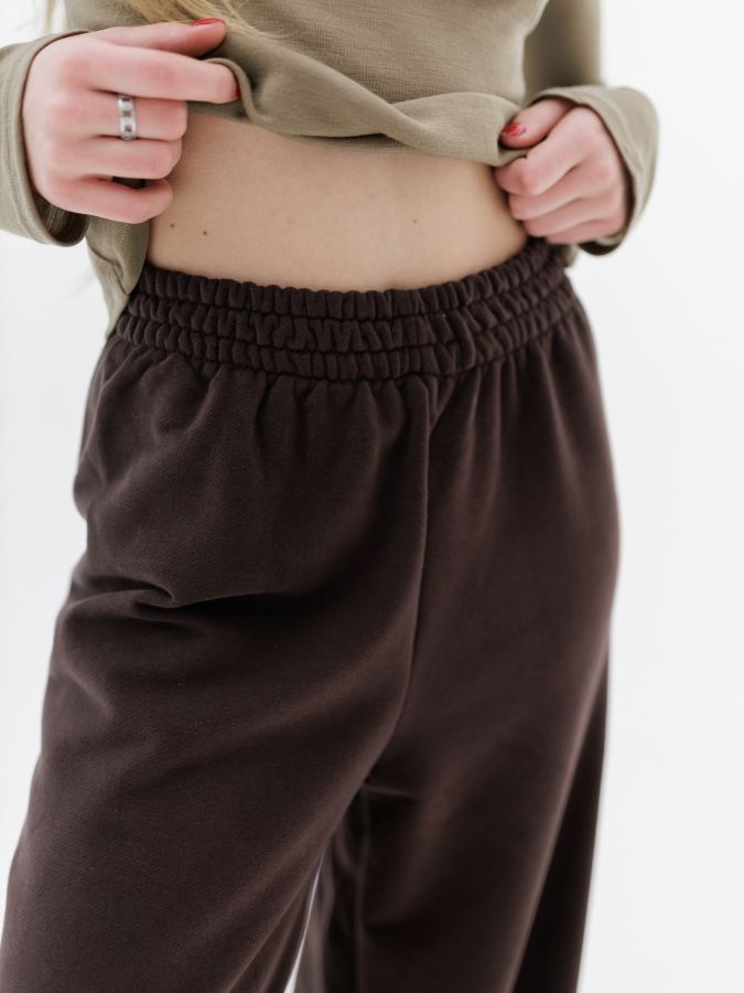 Лонгслив из мериноса ореховый