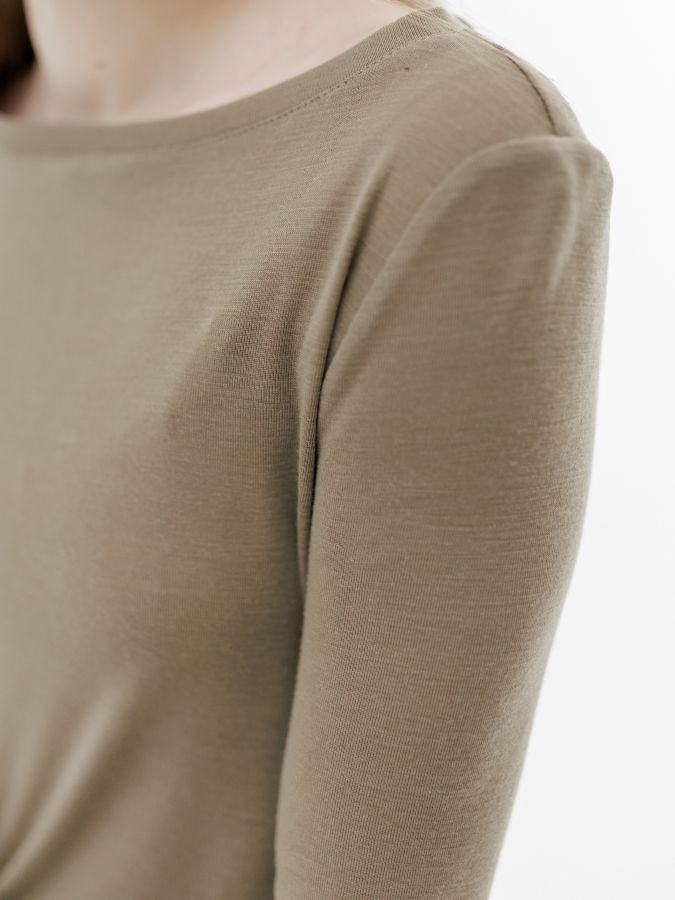 Лонгслив из мериноса ореховый
