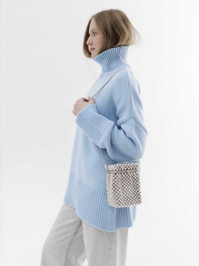 Свитер из мериноса голубой