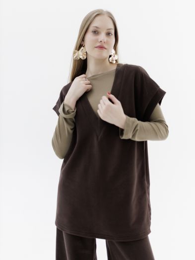 Жилет трикотажный шоколад