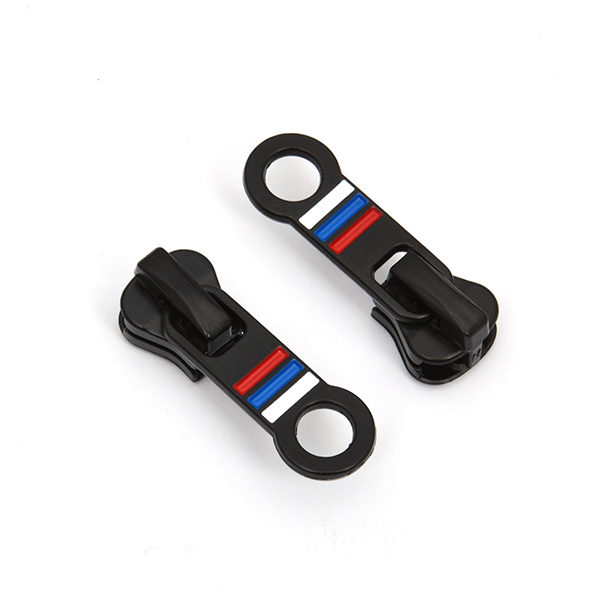 Замок-автомат (бегунок) для тракторной молнии ТР№5 цвет черный (F06.ТР.5)