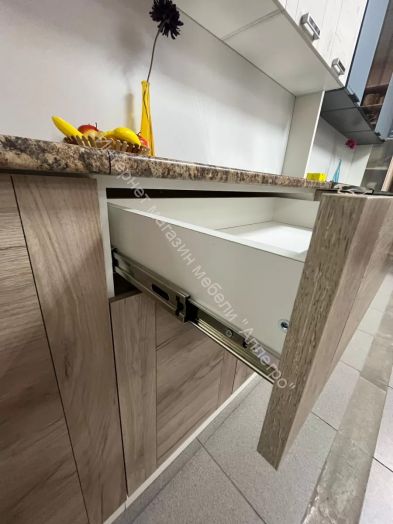 Кухонный гарнитур Диана 4 У Лофт 2000 №2 (Фант)