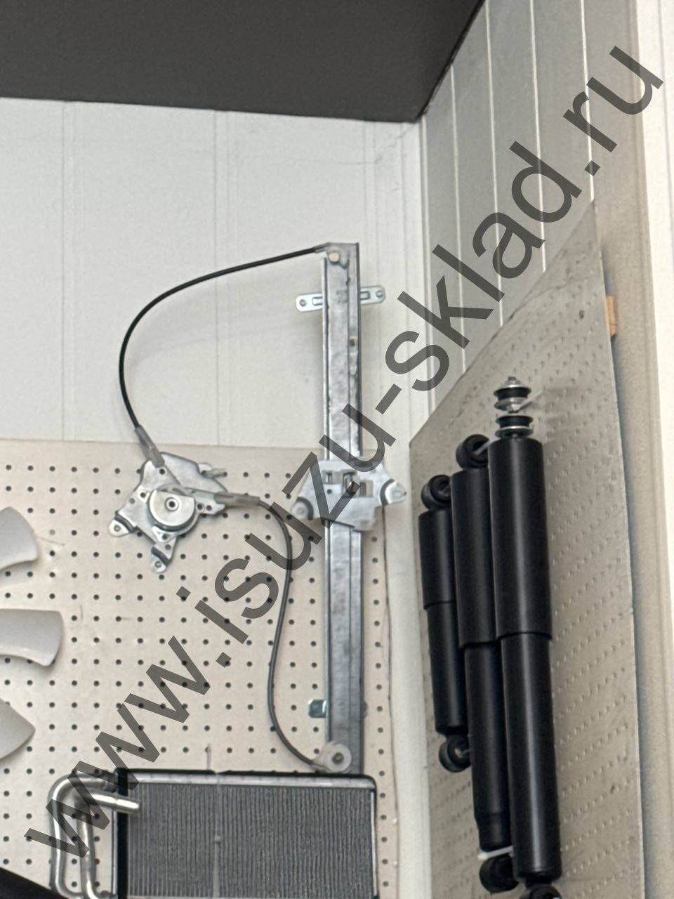 Механизм стеклоподъемника forward/giga правый