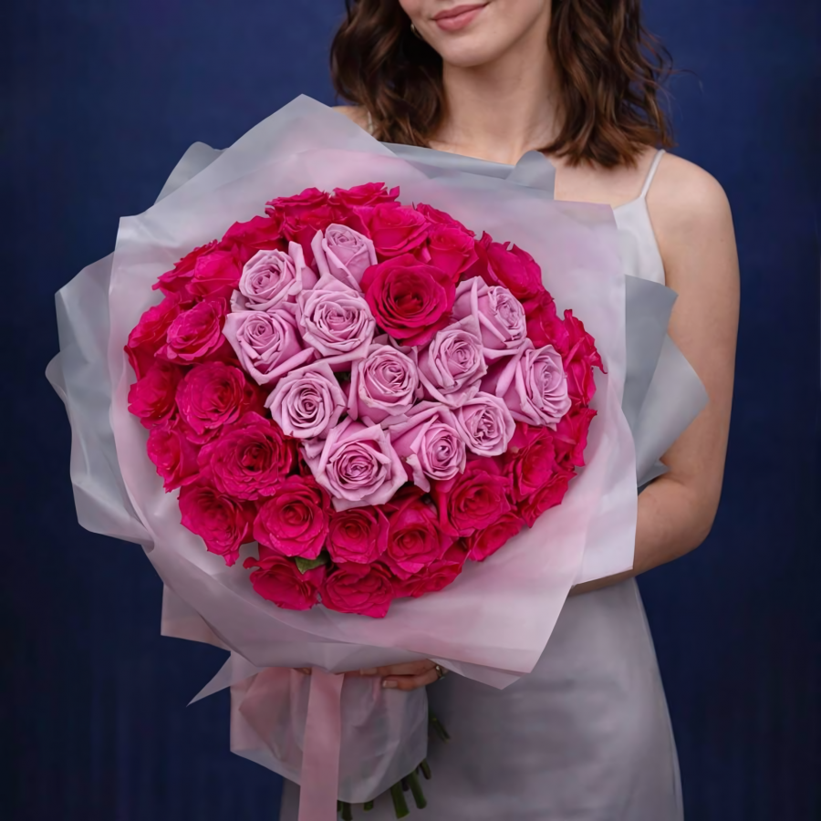 Букет сердце из 51 розы