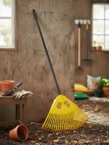 Грабли веерные, 28 зуб, пластик, 73 см, Инструм-Агро, Гардения, желтые, черенок фибергласс, 010823-4