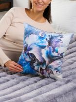 Наволочка декоративная Silvano, Синие ирисы, 100% полиэстер, 40 х 40 см
